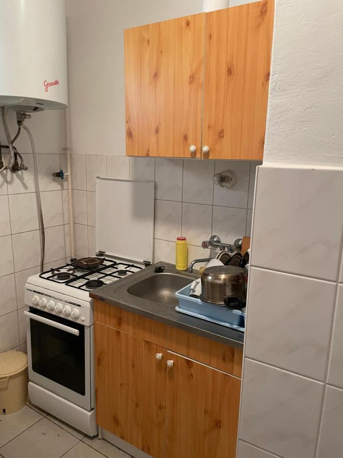 Zsuzsa Apartman Apartment โปรอสซโล ภายนอก รูปภาพ